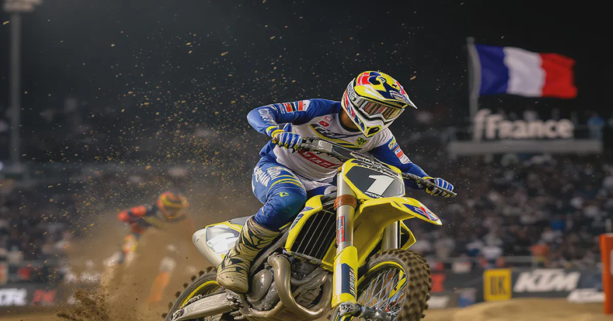 Yannis Lopez domine le SX Junior 2025 : 17 victoires, titre assuré, voyage aux US